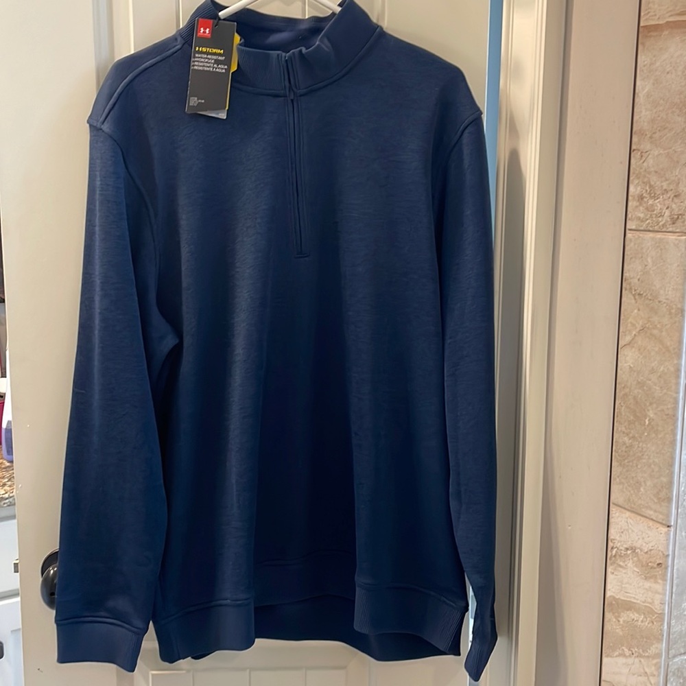 Under Amour navy half zip